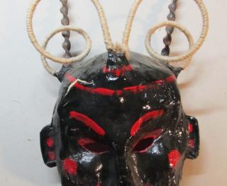 Zdjęcie – Maskenmuseum. Diedorf 31. Katalonia.JPG